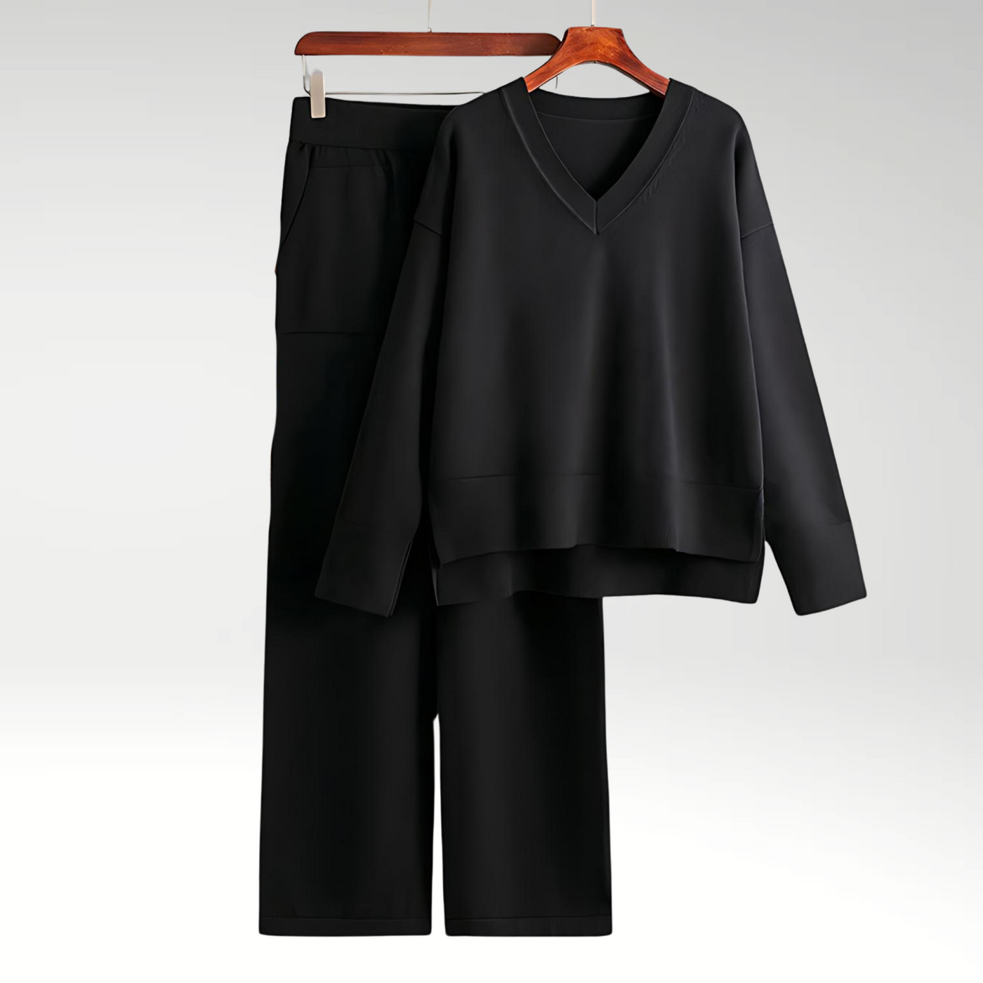 Valestra™ | Set Due Pezzi Luxe con Collo a V