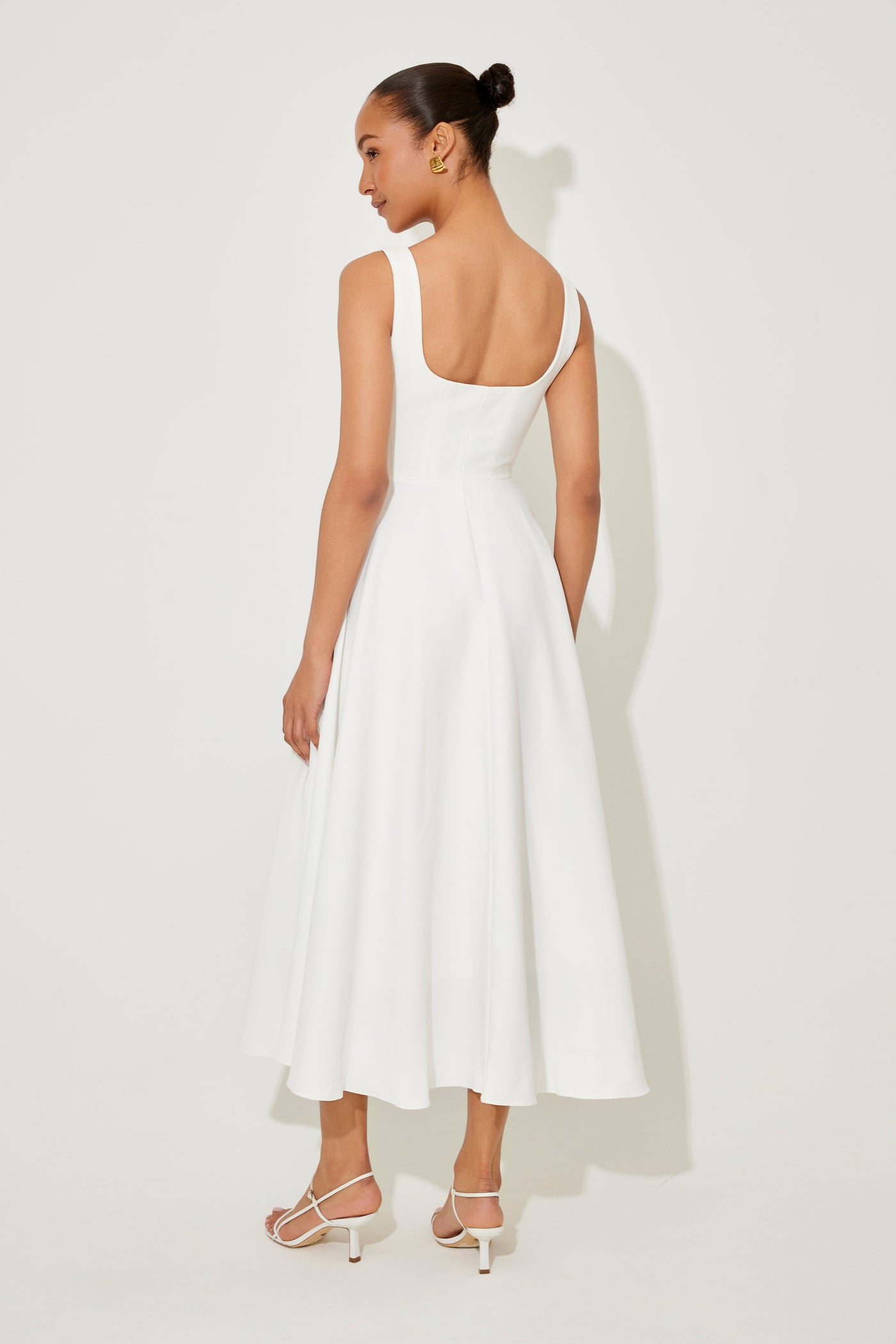 Valestra | Pale Mirage